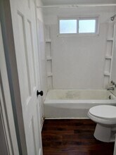 109 N Russell St in Marion, IL - Building Photo - Building Photo