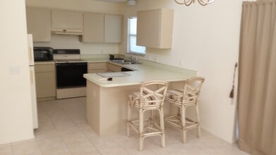 20 Pebble Beach Rd in Rotonda West, FL - Building Photo - Building Photo