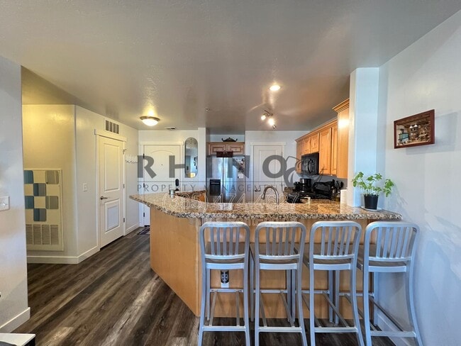 4276 S Main St in Murray, UT - Foto de edificio - Building Photo