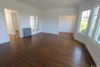 1209 Oak St in San Francisco, CA - Building Photo - Building Photo
