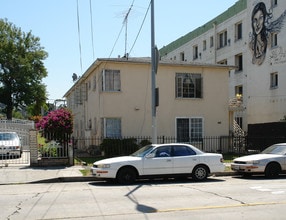 1520 N Normandi Ave in Los Angeles, CA - Building Photo - Building Photo