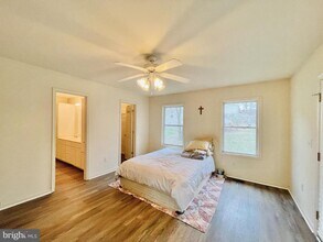 6 Aquia Ave in Stafford, VA - Building Photo - Building Photo