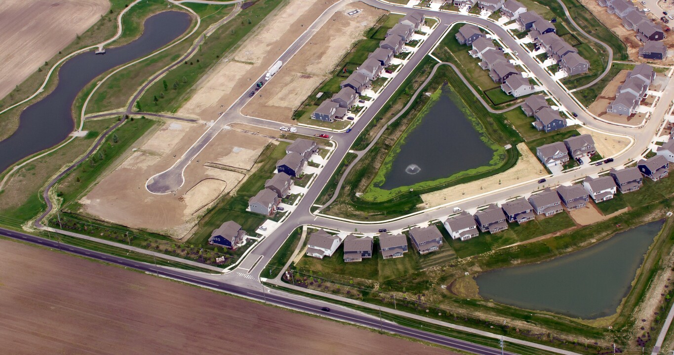 Bridger Pines West in Fishers, IN - Building Photo