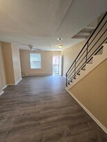 3310 N Orkney St in Philadelphia, PA - Building Photo