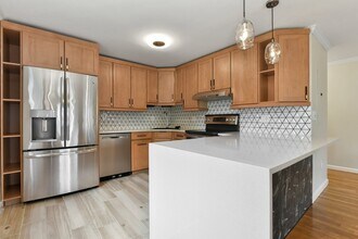 10 Orleans St in Boston, MA - Building Photo - Building Photo