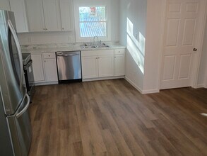 101 Edmonds Dr in Oliver Springs, TN - Building Photo - Building Photo