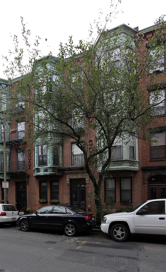 12 Isabella St in Boston, MA - Foto de edificio - Building Photo