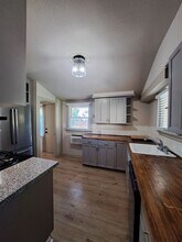 827-829 E Dudley Ave in Fresno, CA - Building Photo - Building Photo