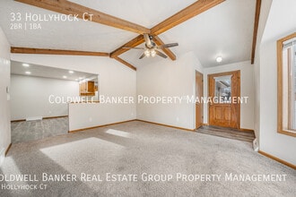 33 Hollyhock Ct in Appleton, WI - Building Photo - Building Photo