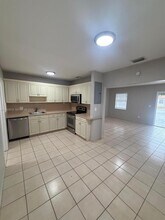 3281 NW 14th Terrace in Miami, FL - Building Photo - Building Photo