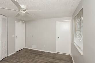 30 Wayland Ct in Columbia, SC - Building Photo - Building Photo