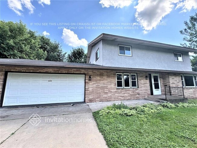 5245 Triton Dr