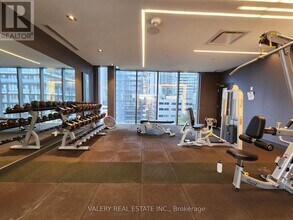 330 Richmond St W in Toronto, ON - Building Photo - Building Photo