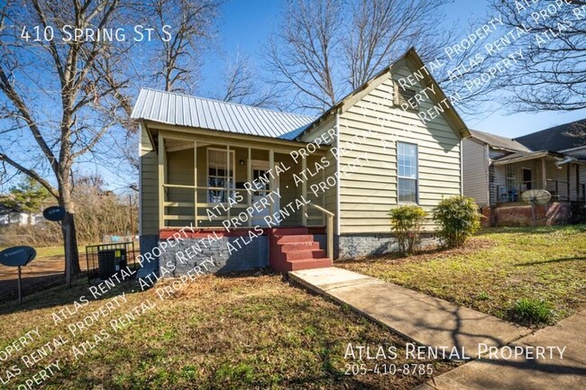 410 S Spring St in Talladega, AL - Building Photo - Building Photo