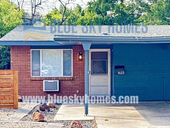 property at 1623 S Joyce St