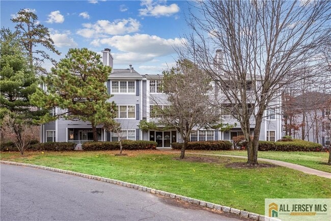 property at 2611 Candlelight Ct