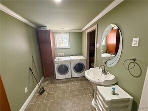 379 Pawling St in Watertown, NY - Building Photo - Building Photo