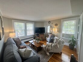 25 Elm St, Unit 2R in Quincy, MA - Building Photo