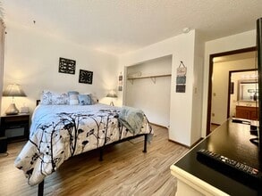 1220 Glacier Ave in Juneau, AK - Building Photo - Building Photo