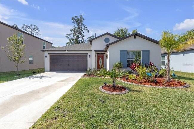 36568 Garden Wall Wy in Zephyrhills, FL - Building Photo - Building Photo