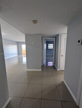 7410 SW 82nd St in Miami, FL - Building Photo - Building Photo