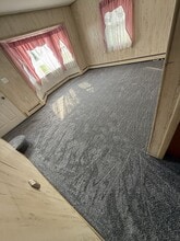 422 Loring Rd in Levittown, NY - Building Photo - Building Photo