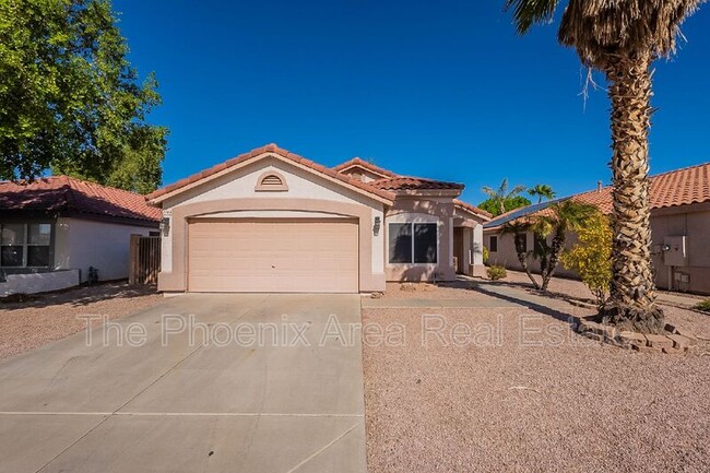 8166 E Onza Ave in Mesa, AZ - Building Photo - Building Photo