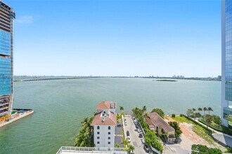 601 NE 27th St in Miami, FL - Building Photo - Building Photo