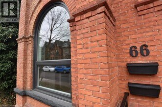 66 Erie Ave in Hamilton, ON - Building Photo - Building Photo