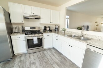 12979 N Yellow Orchid Dr in Oro Valley, AZ - Building Photo - Building Photo
