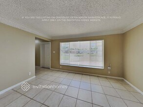 208 NW 80th Ave in Margate, FL - Building Photo - Building Photo
