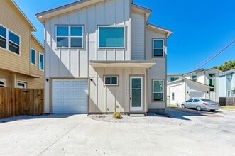 7714 Watson St in Austin, TX - Foto de edificio - Building Photo