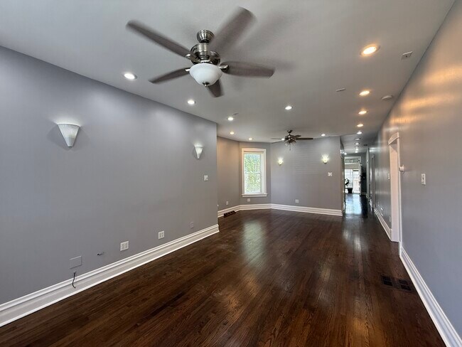3721 W Belden Ave in Chicago, IL - Building Photo - Building Photo