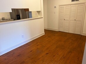 692 N High St in Columbus, OH - Building Photo - Interior Photo