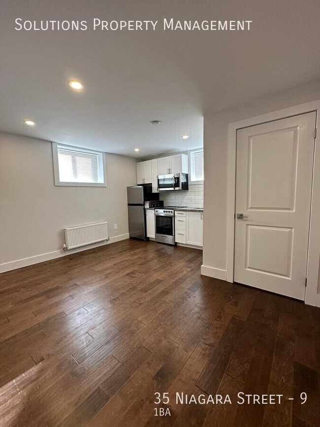 35 Niagara St in St Catharines, ON - Building Photo - Building Photo