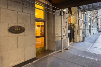 222 Park Ave S in New York, NY - Foto de edificio - Building Photo