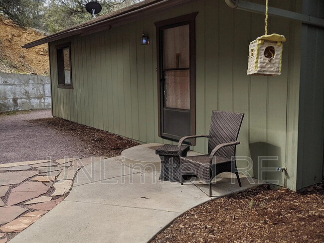 645 S Walnut Rd in Prescott, AZ - Building Photo - Building Photo