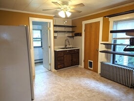 33 Miller St, Unit 2