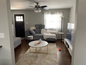 525 N Mathilda St in Pittsburgh, PA - Building Photo - Building Photo