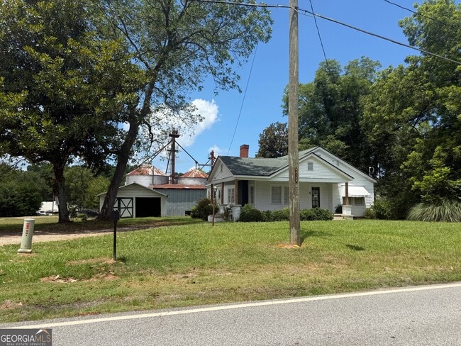 property at 177 N Forest Ave