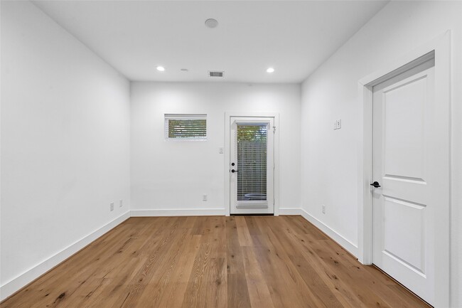 property at 4516 Curtin Park Ct