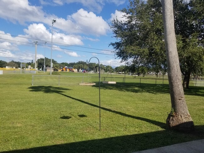 1088 Persian Ln in Sebastian, FL - Building Photo - Building Photo