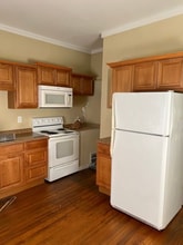 834 5th Ave W in Hendersonville, NC - Building Photo - Building Photo