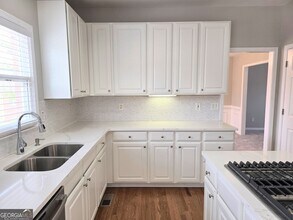 641 Olde Ivy Way in Stone Mountain, GA - Building Photo - Building Photo