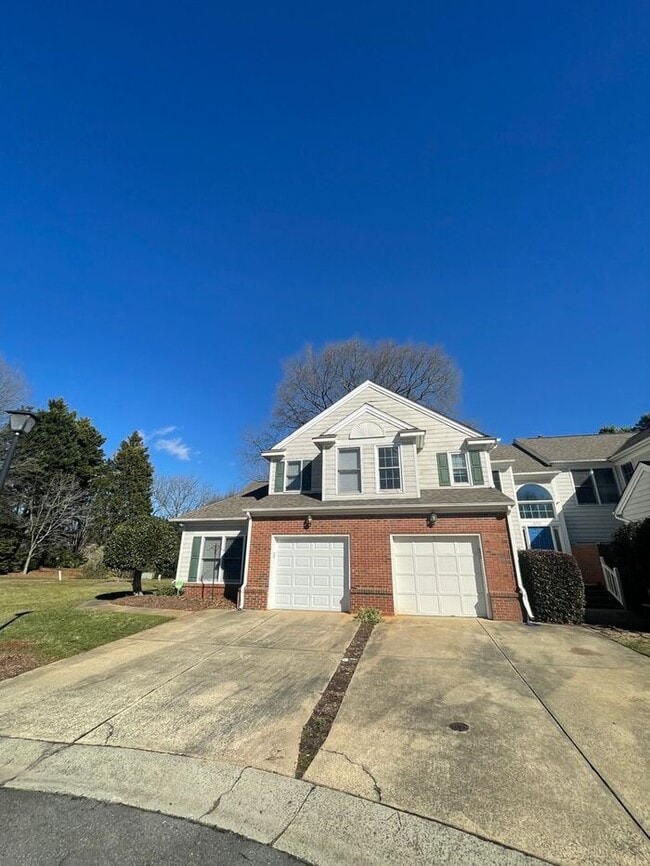 8743 Fox Chase Ln in Charlotte, NC - Building Photo - Building Photo