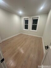 161 Allston St, Unit 2 in Boston, MA - Foto de edificio - Building Photo