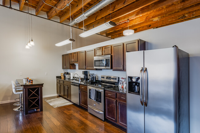 Aria Cultural District Lofts in Pittsburgh, PA - Building Photo - Interior Photo