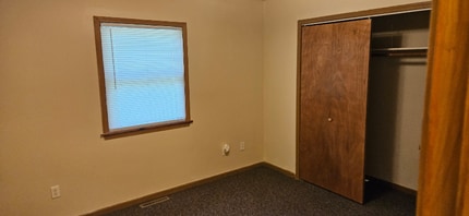 1506 Red Oak Dr in Rolla, MO - Building Photo - Building Photo