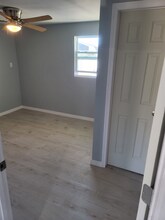 1825 14th Ave in Vero Beach, FL - Foto de edificio - Building Photo