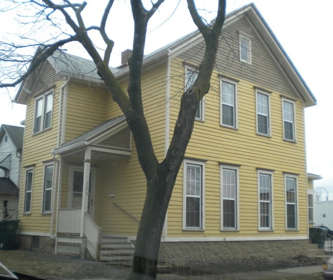 304 Hamilton St, Unit 304